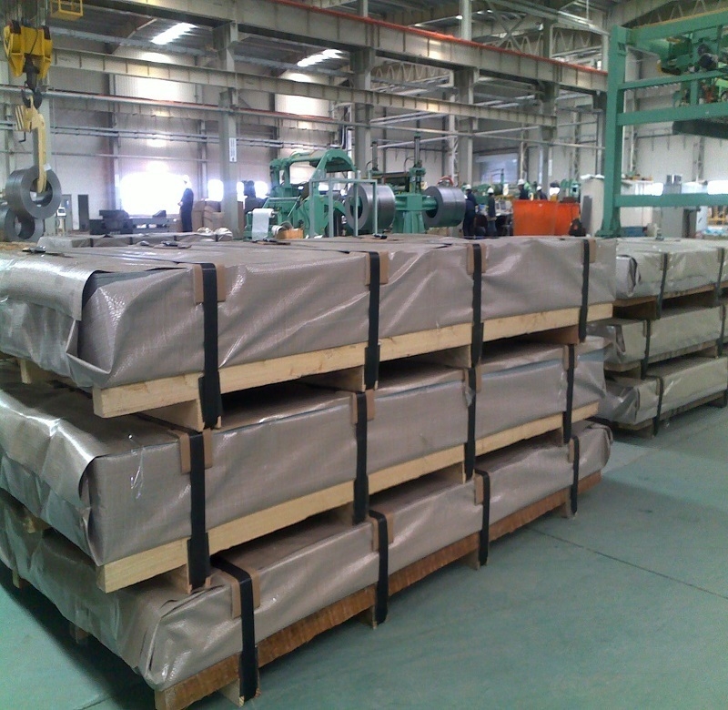 3.0mm SGS Galvanized Steel Sheet ISO 9001 For Construction With Standard Export Packing